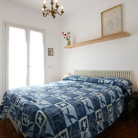 Cremona Villa